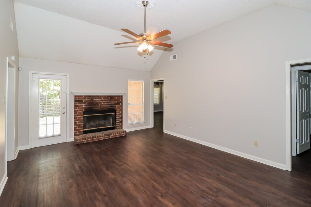 3-Bed Rental on 5686 Richburg Rd photo 4