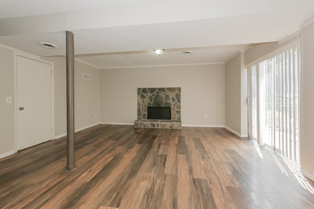 3-Bed Rental on 4522 Doral Dr photo 4