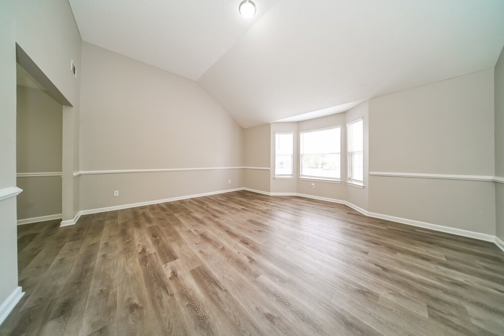 3-Bed Rental on 4710 Idlewood Gate photo 4