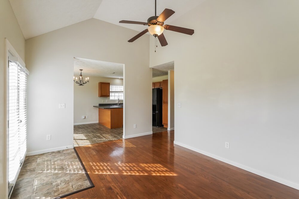 3-Bed Rental on 1533 Passage Dr photo 4