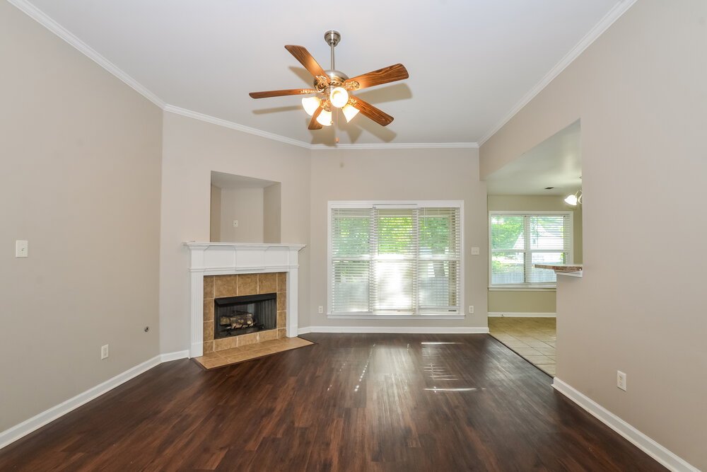 3-Bed Rental on 5837 Stonewall Dr photo 4