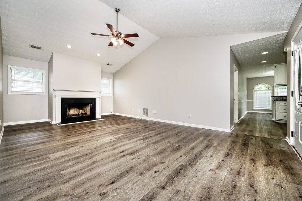 3-Bed Rental on 110 Gingerbread Place photo 4