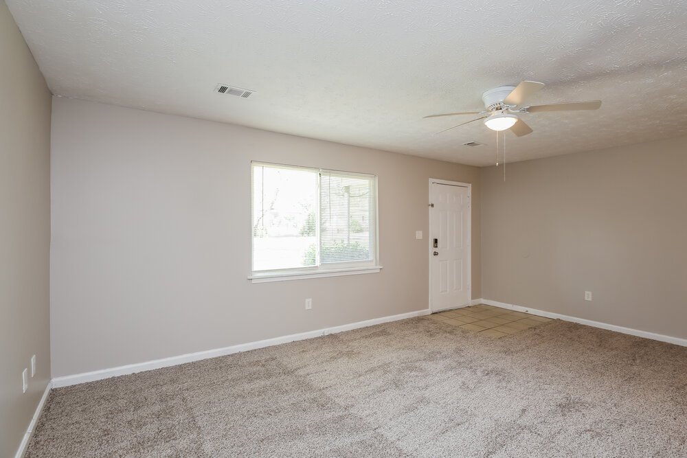 3-Bed Rental on 5961 Garner Rd photo 4