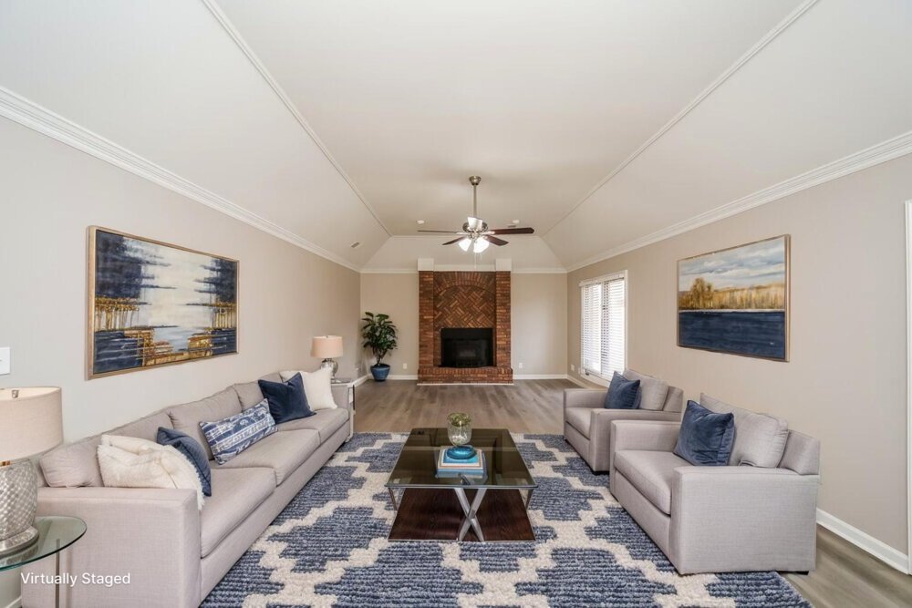 3-Bed Rental on 6404 Evergreen Dr photo 4