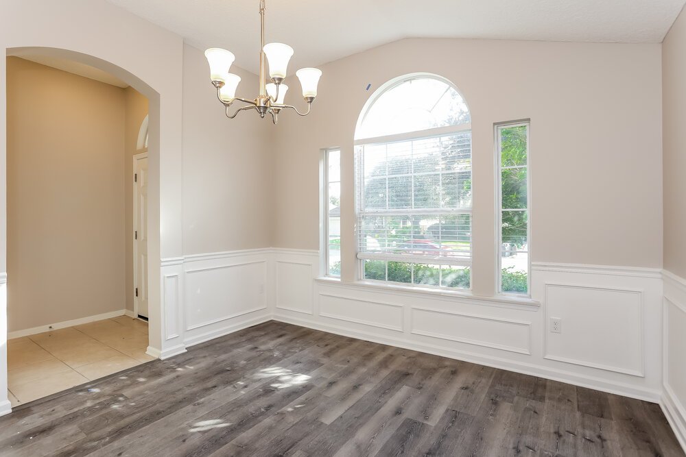 4-Bed Rental on 3146 Wandering Oaks photo 5