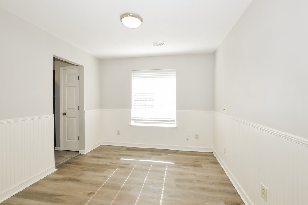 3-Bed Rental on 6963 Naples Dr photo 5