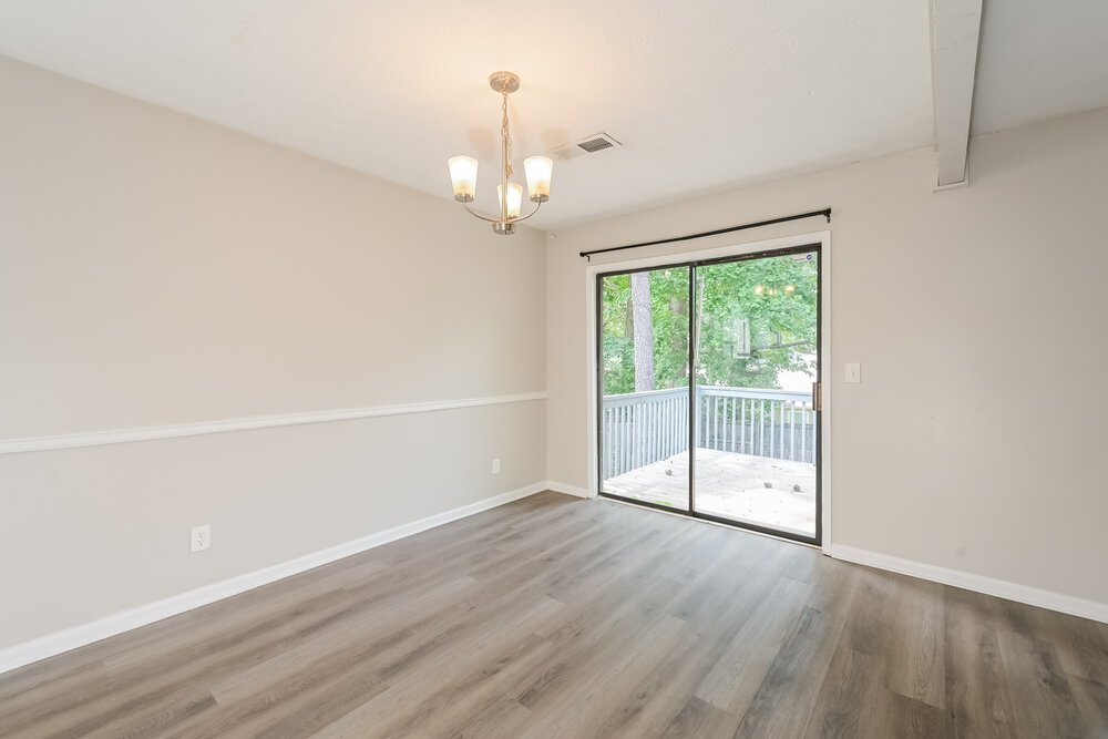3-Bed Rental on 5177 Aberdeen Ct photo 5