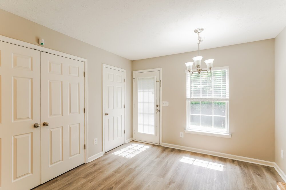 3-Bed Rental on 913 Birchmill Pt photo 5