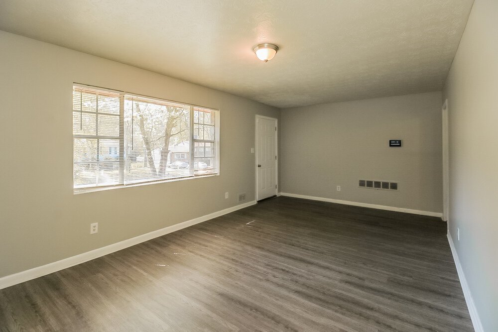 3-Bed Rental on 8392 San Jose photo 5