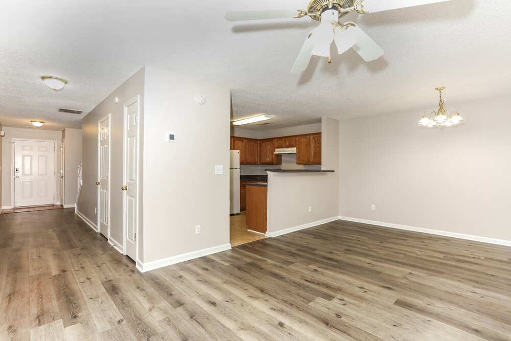 3-Bed Rental on 340 Parkway Road photo 5