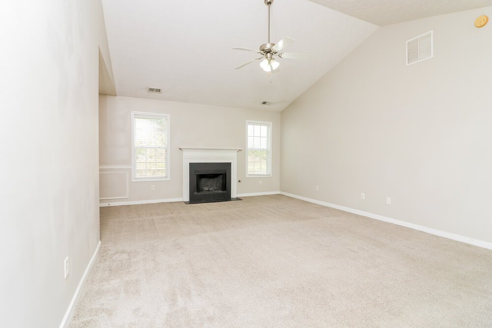 3-Bed Rental on 226 Overlook Ct photo 5