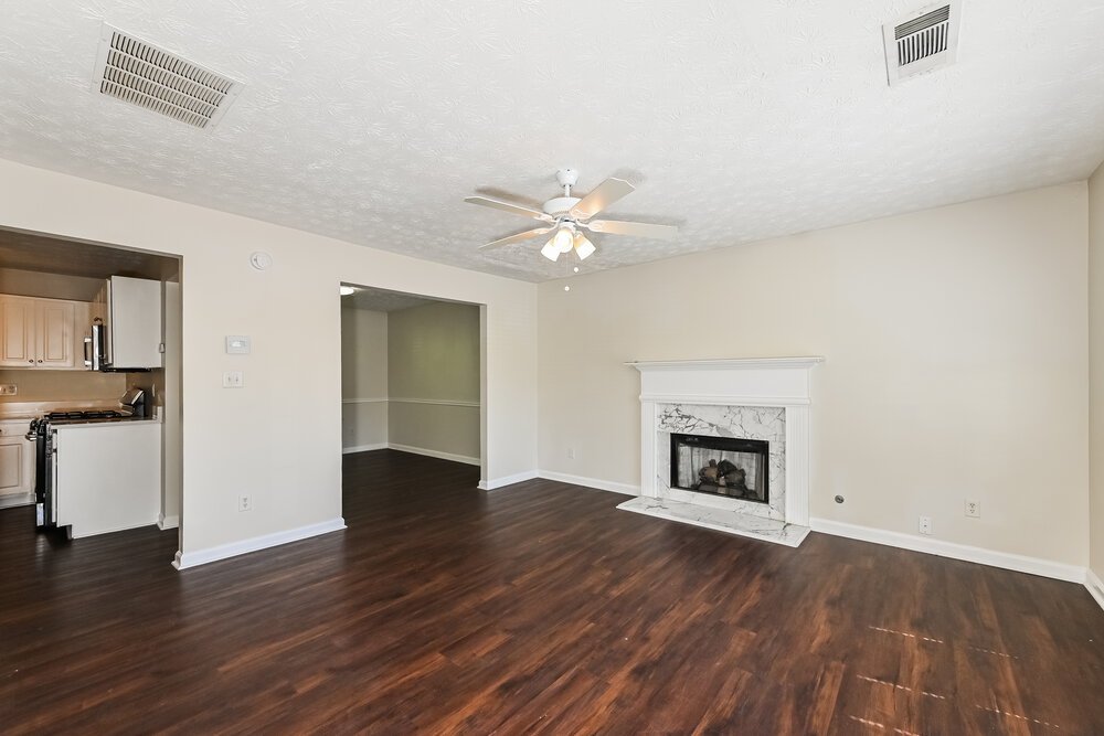 3-Bed Rental on 564 Kirtley Ct photo 5