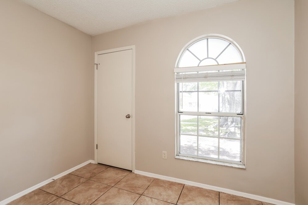 3-Bed Rental on 8327 Argyle Corners photo 5