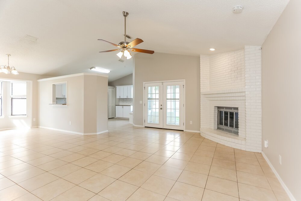 3-Bed Rental on 1266 Bee St photo 5