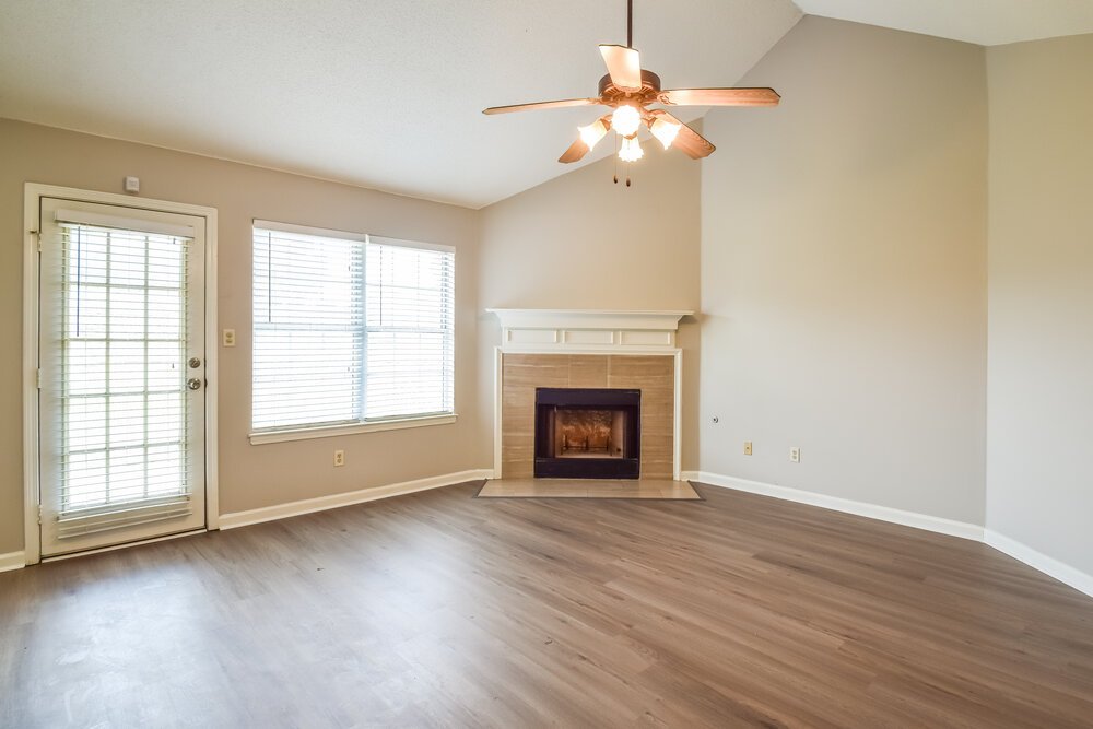 3-Bed Rental on 7341 Lee Ann photo 5
