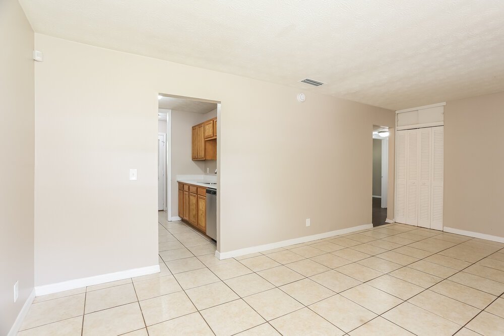 3-Bed Rental on 7233 Eudine Dr photo 5