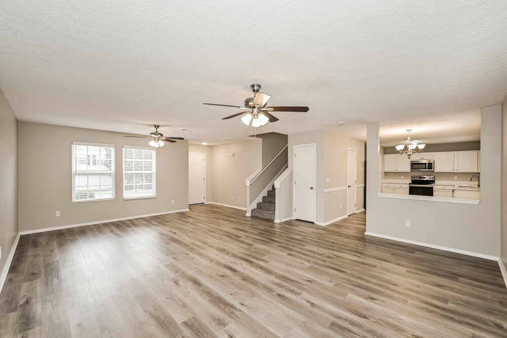 4-Bed Rental on 807 General Barksdale photo 5