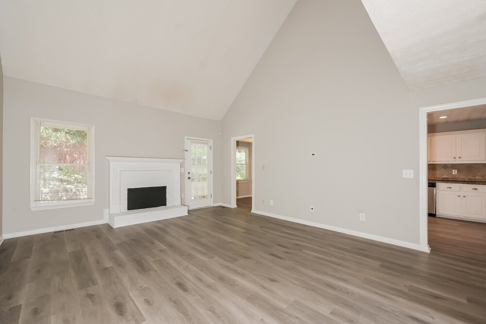 3-Bed Rental on 710 Maggie Mae photo 5
