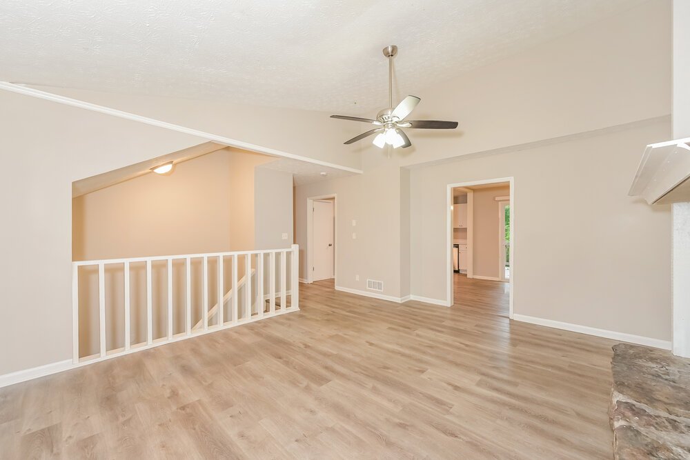 4-Bed Rental on 3824 Princess Ct photo 5