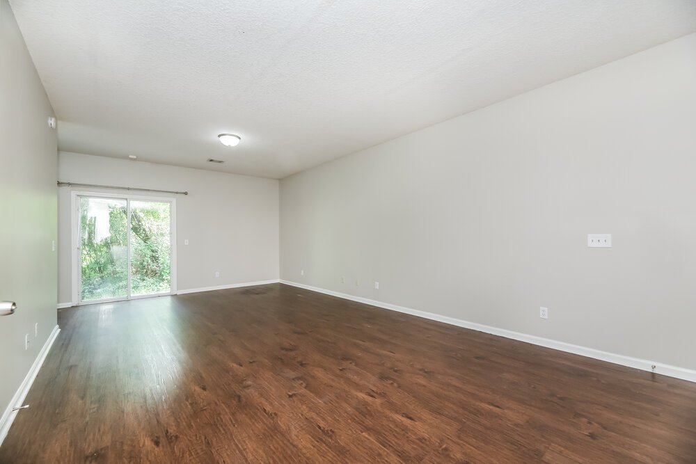 3-Bed Rental on 7911 Melvin Rd photo 5