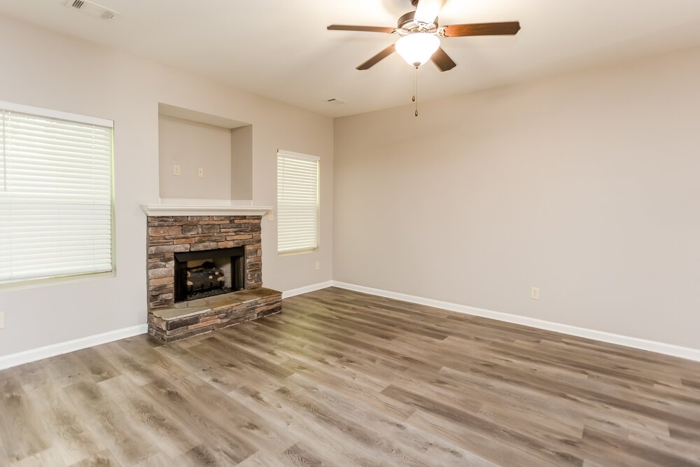 4-Bed Rental on 137 Bethany Manor photo 5