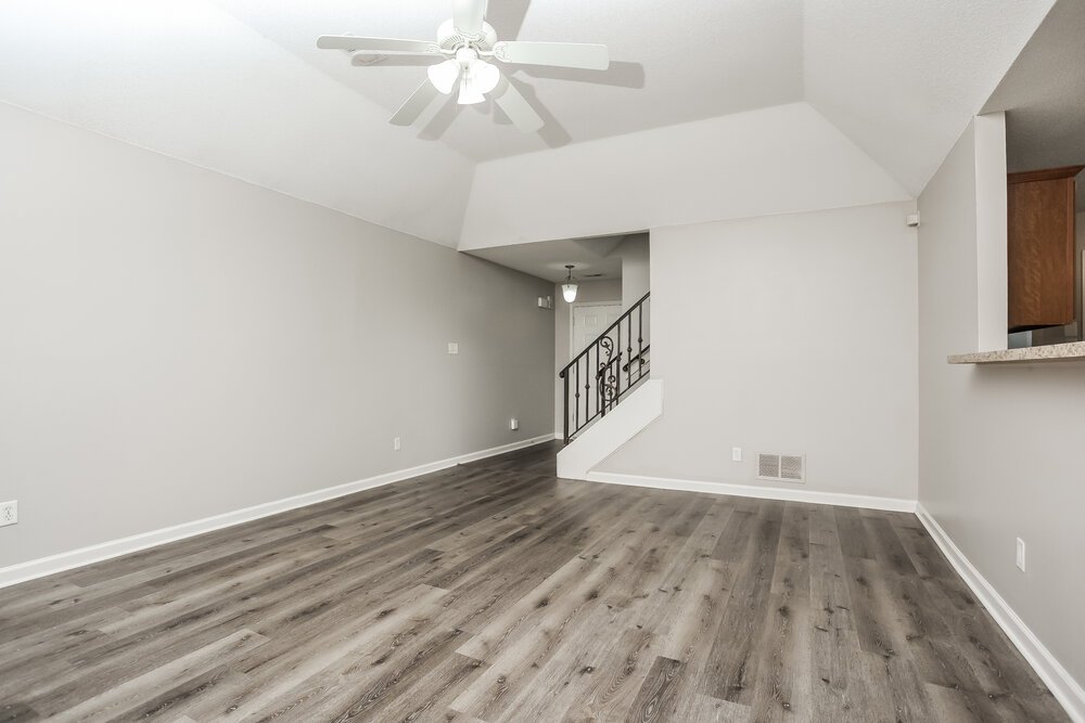4-Bed Rental on 8347 Wild Dune photo 5