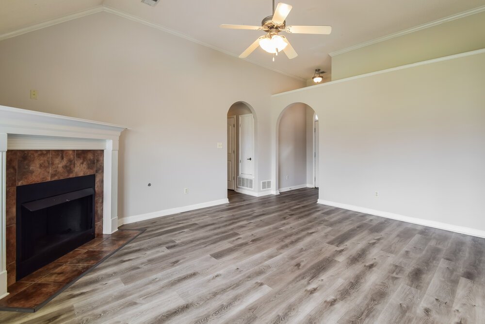 3-Bed Rental on 4088 Carroll Dr photo 5
