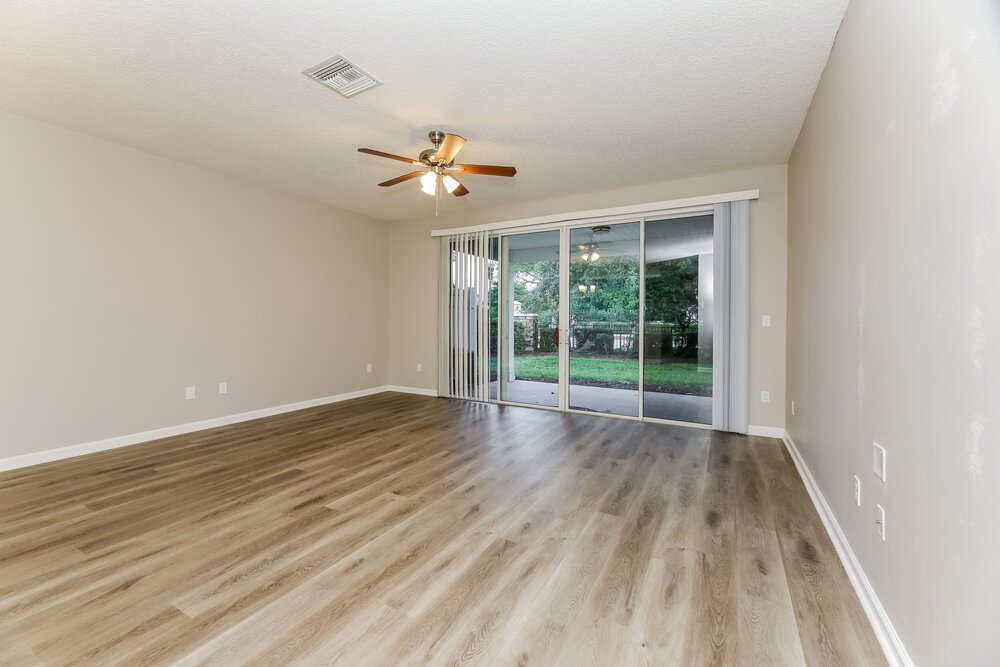 3-Bed Rental on 4103 Crownwood Dr photo 5