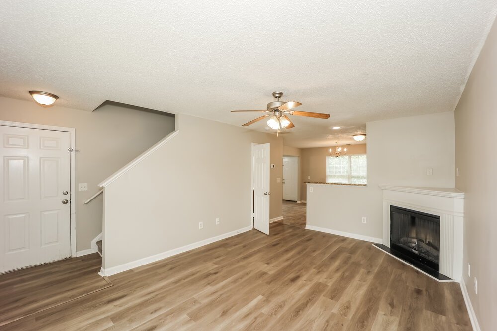 3-Bed Rental on 3076 Broadleaf Trail photo 5