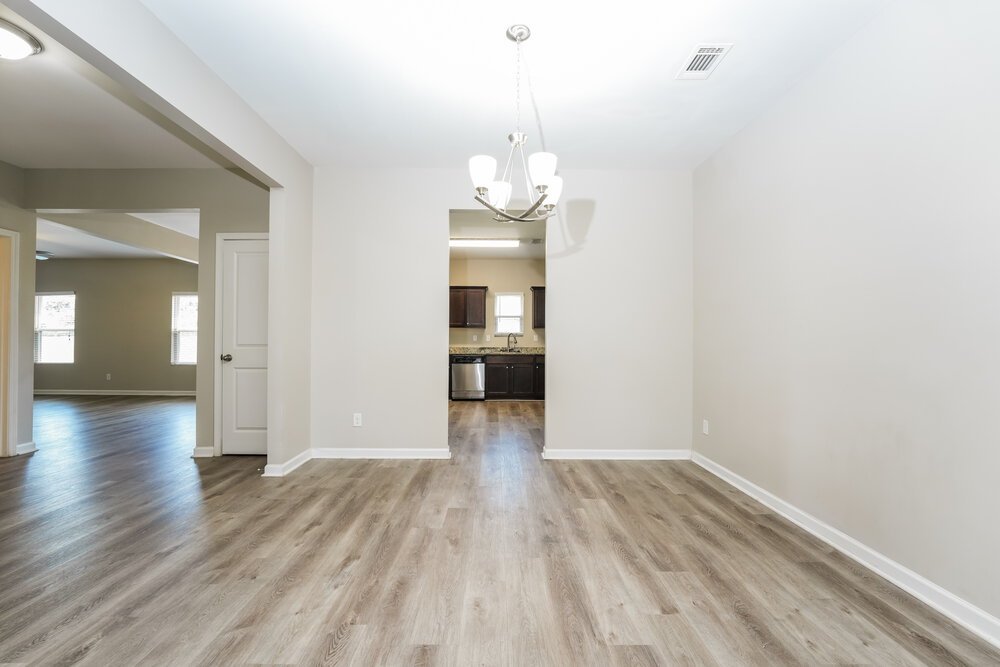 4-Bed Rental on 3458 Sandstone Trl photo 5