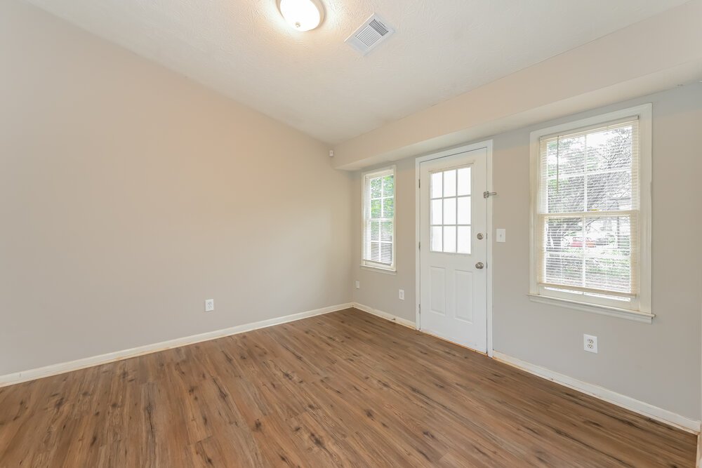3-Bed Rental on 411 Cindy Drive photo 6