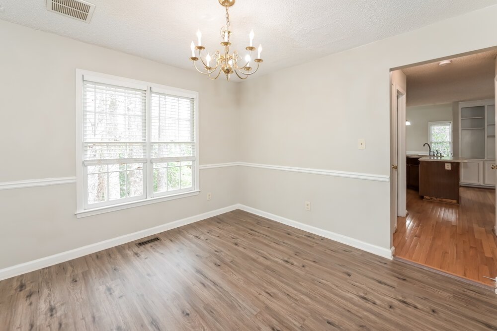 5-Bed Rental on 1952 Mcadoo Ct photo 6