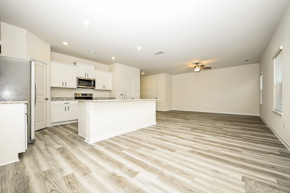 3-Bed Rental on 295 Limestone Cir photo 6