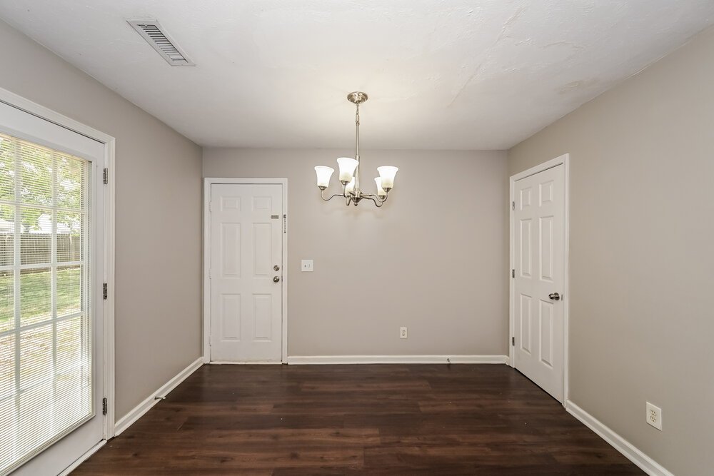 3-Bed Rental on 222 Hermitage Dr photo 6