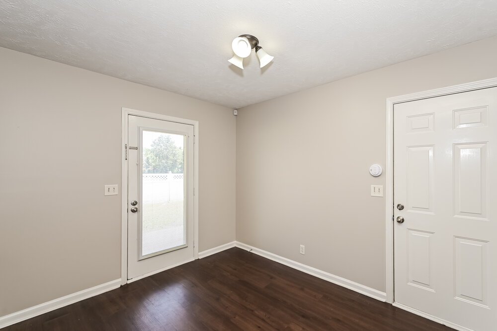 4-Bed Rental on 2834 Wellington Pl photo 6