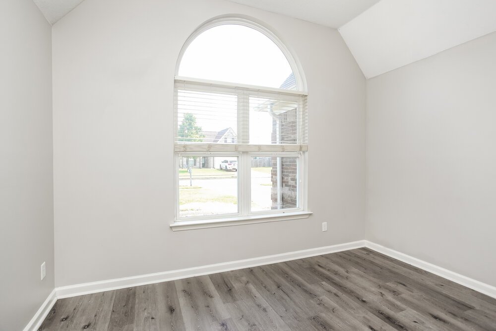 4-Bed Rental on 8347 Wild Dune photo 6