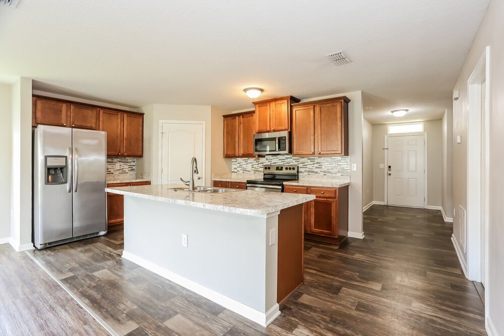 3-Bed Rental on 2067 Tyson Lake photo 6