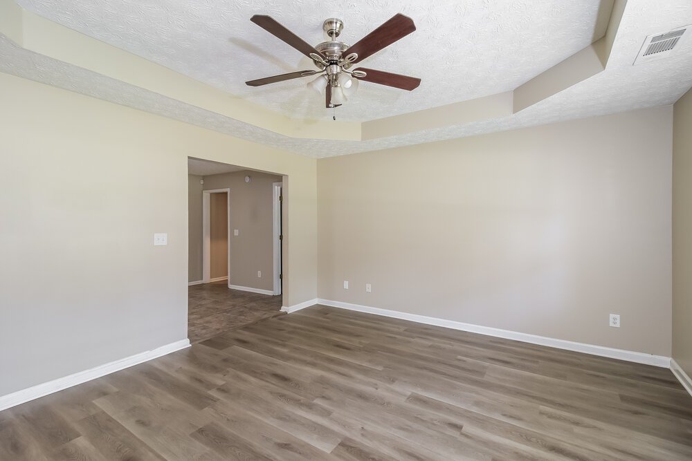 3-Bed Rental on 60 Hunters Ridge photo 6