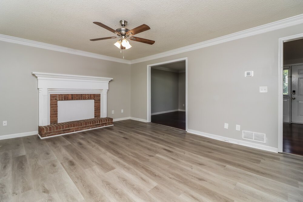 3-Bed Rental on 2249 June Ct photo 6
