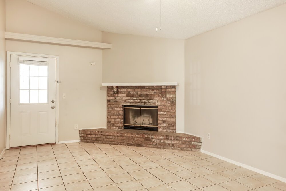 3-Bed Rental on 8327 Argyle Corners photo 6