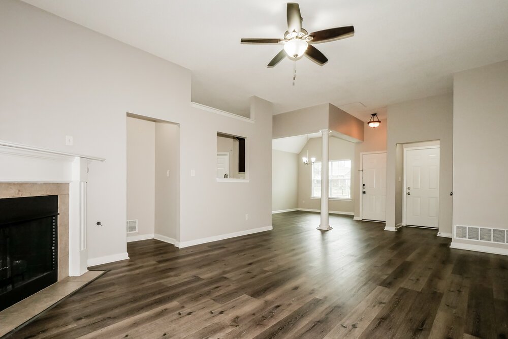 3-Bed Rental on 7959 Ridgedale Dr photo 6