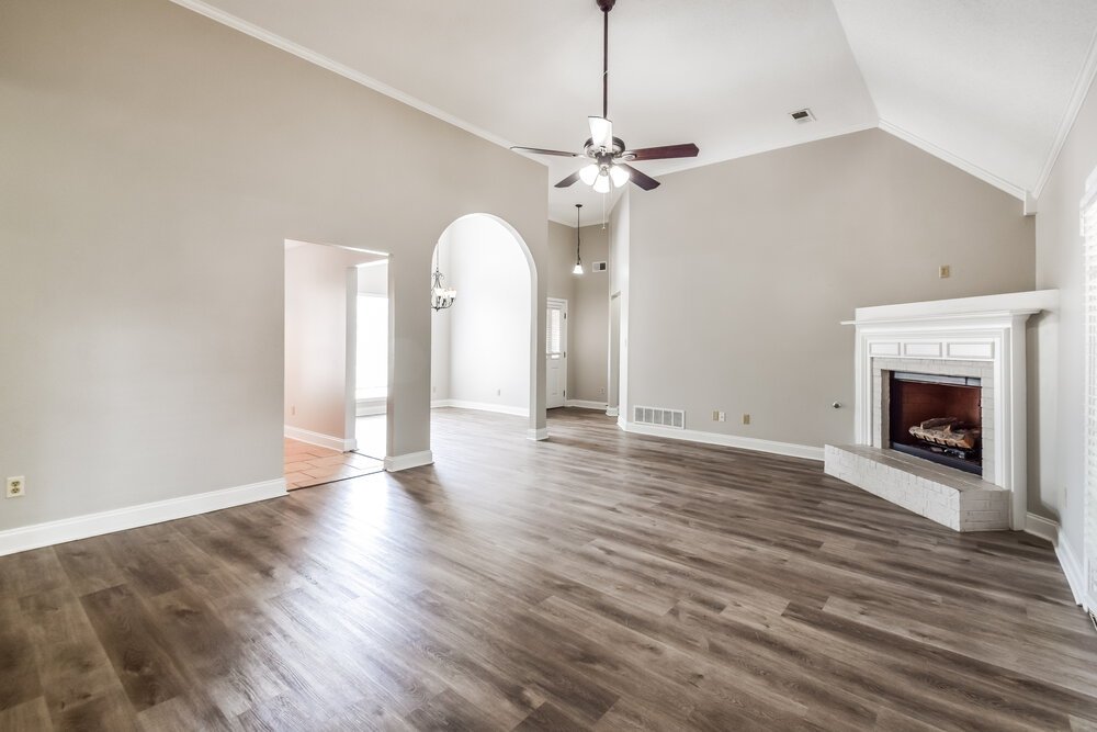 4-Bed Rental on 2346 Kindlewood Dr photo 6
