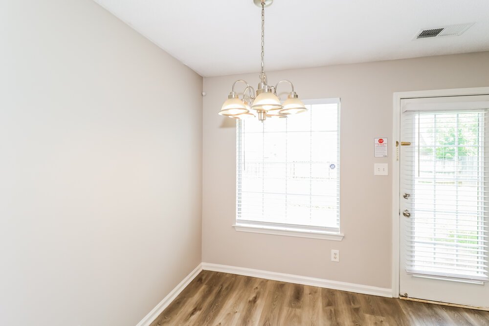 3-Bed Rental on 10000 Houston Birch photo 6