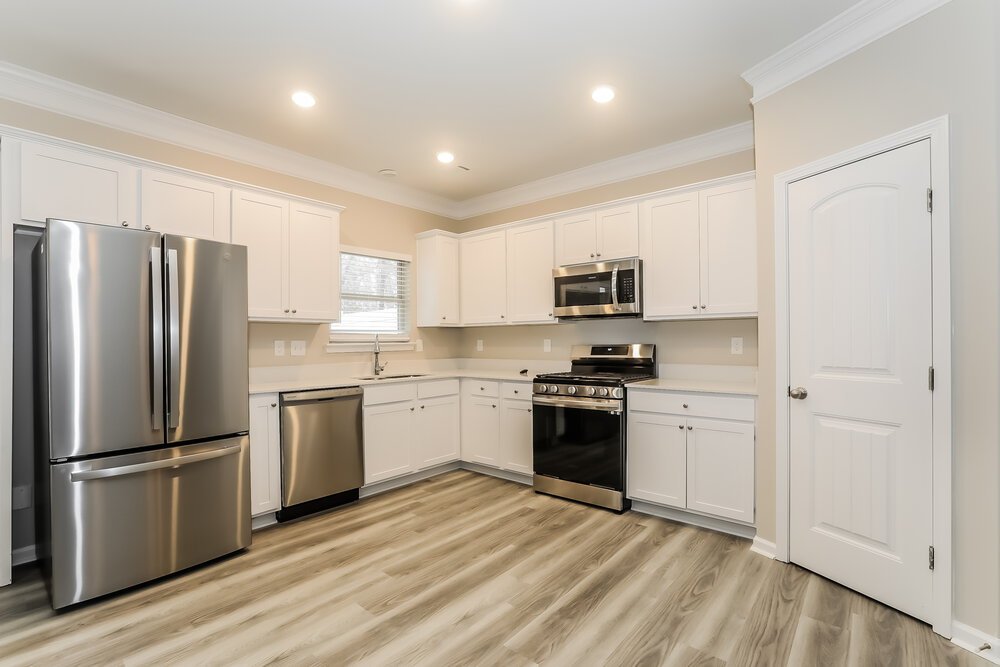 3-Bed Rental on 247 Turtle Creek photo 6