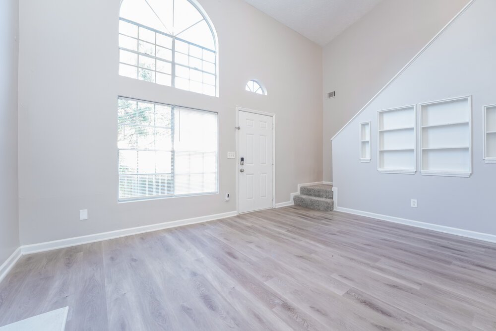 4-Bed Rental on 4955 Windsor Downs photo 6
