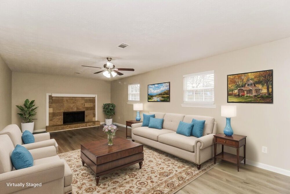 4-Bed Rental on 6492 Meadow Lark photo 6