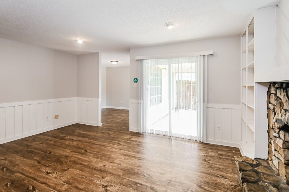 3-Bed Rental on 4476 Trout Valley photo 6