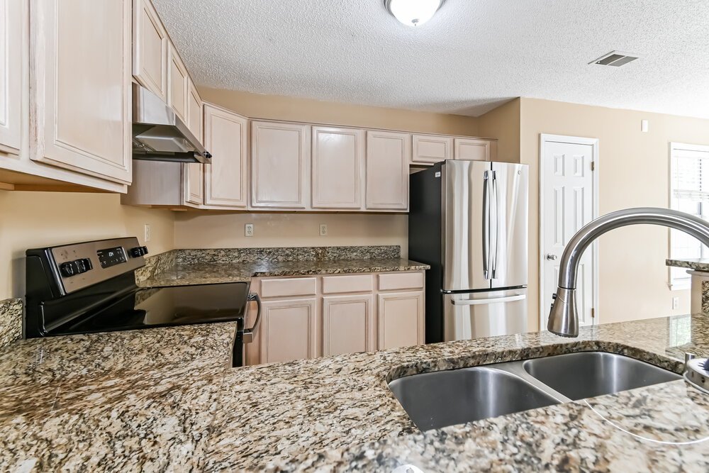 3-Bed Rental on 994 Painted Desert photo 6