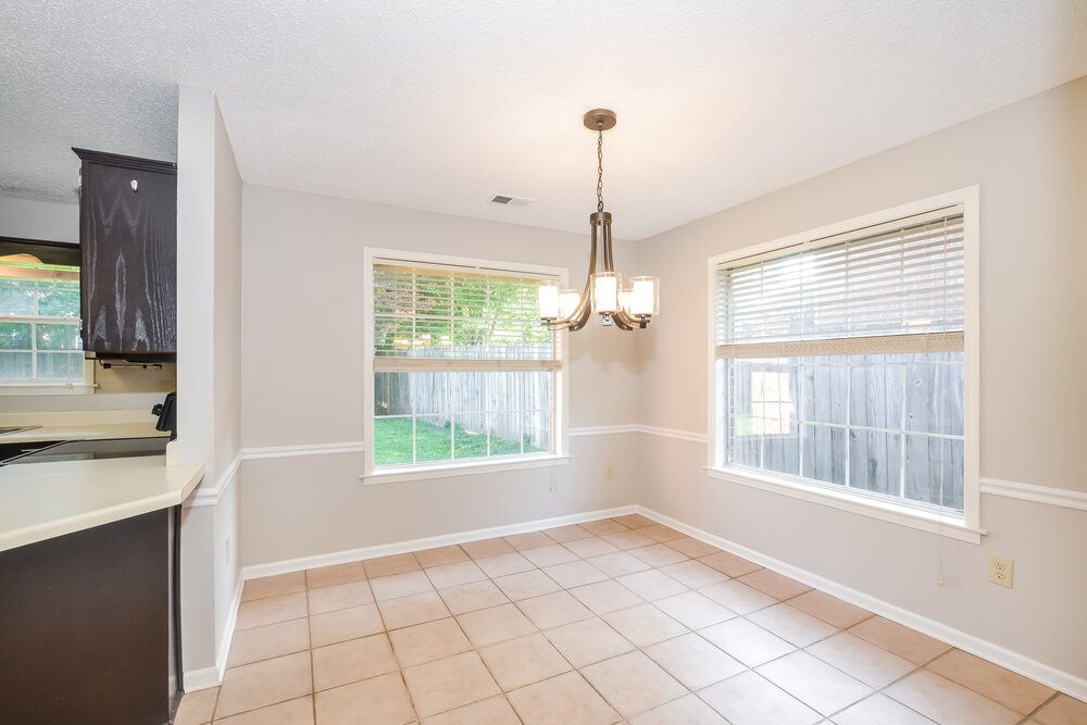3-Bed Rental on 6641 Bright Star photo 7