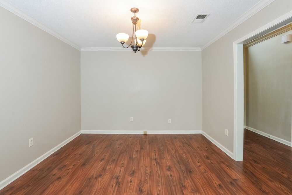 3-Bed Rental on 1859 Winners Circle photo 7